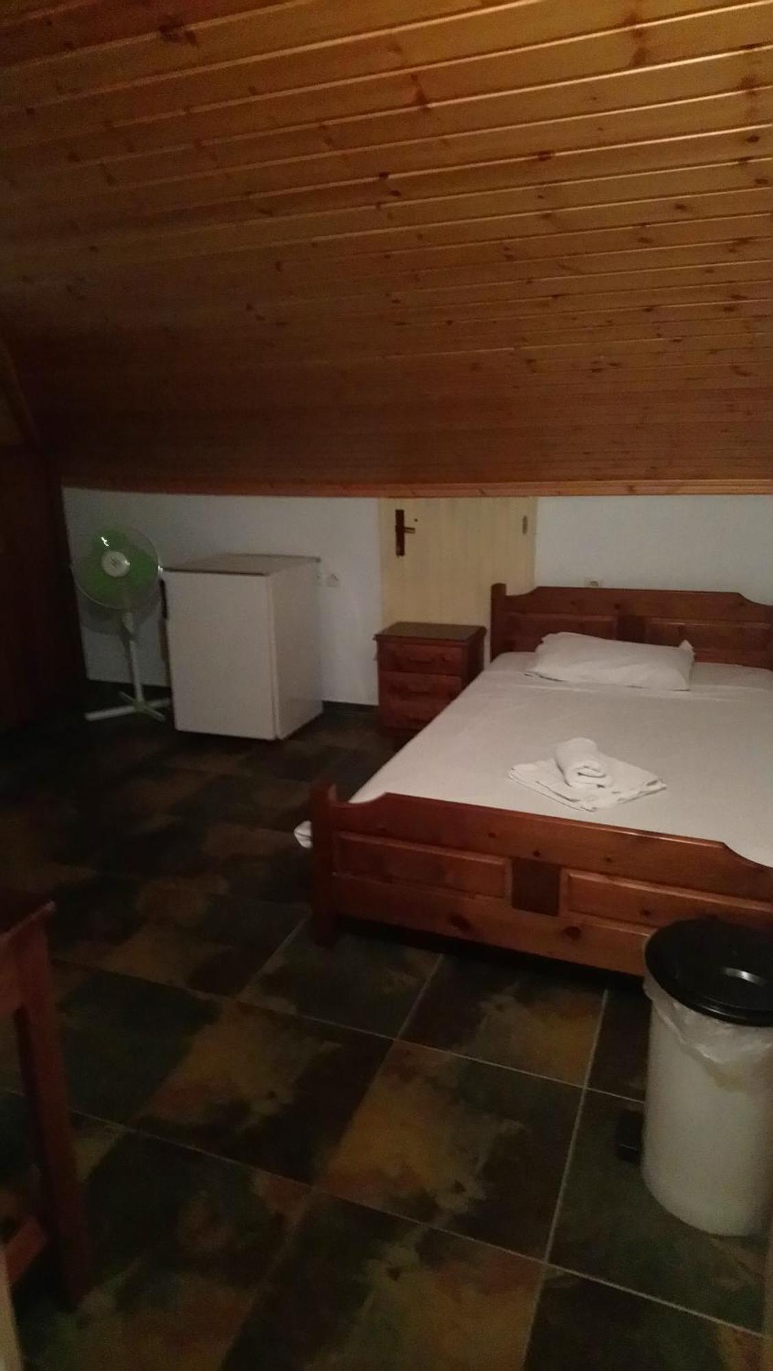 Aparthotel Kiwi Kastle Néa Fókaia Zewnętrze zdjęcie
