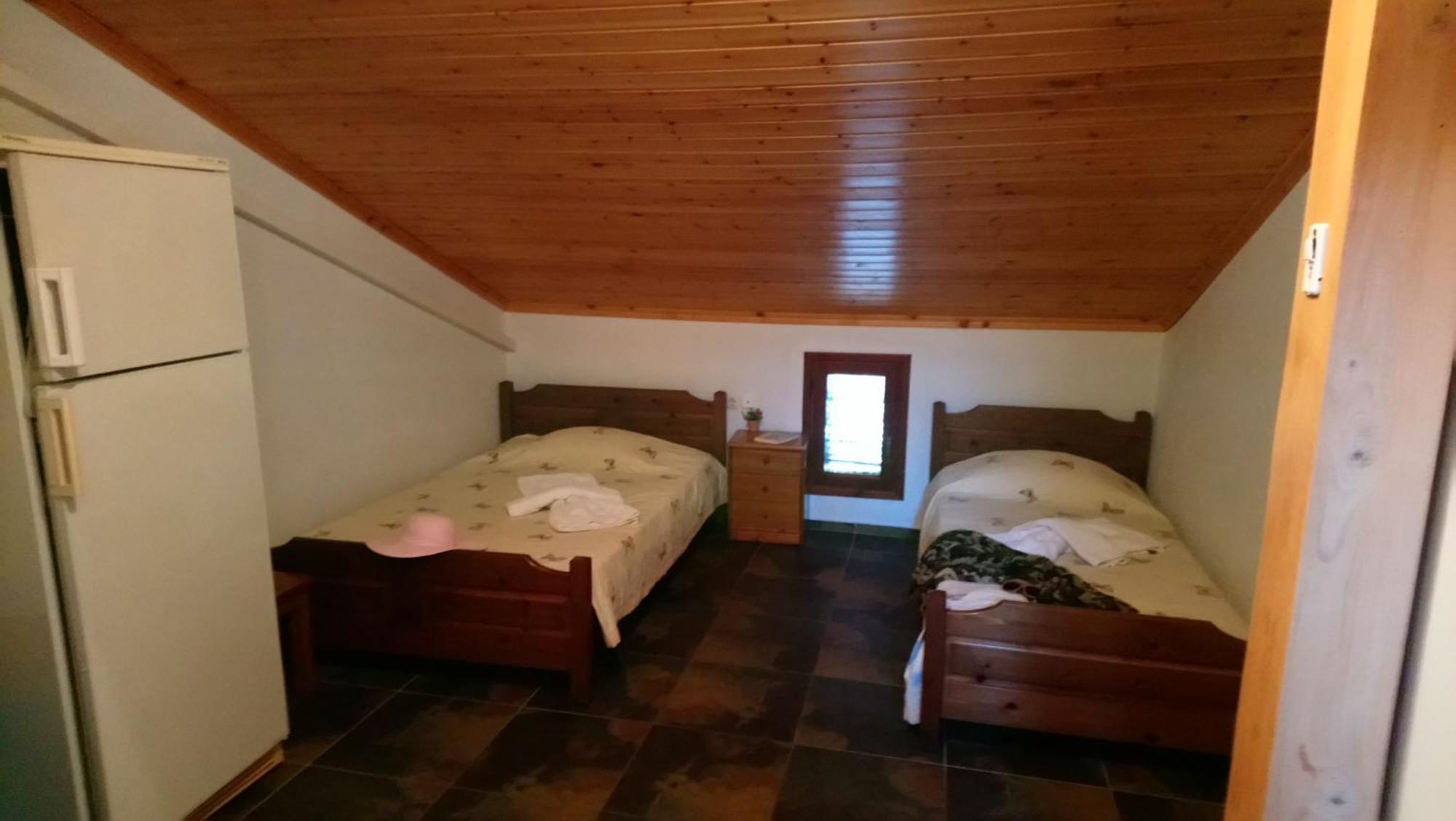 Aparthotel Kiwi Kastle Néa Fókaia Zewnętrze zdjęcie