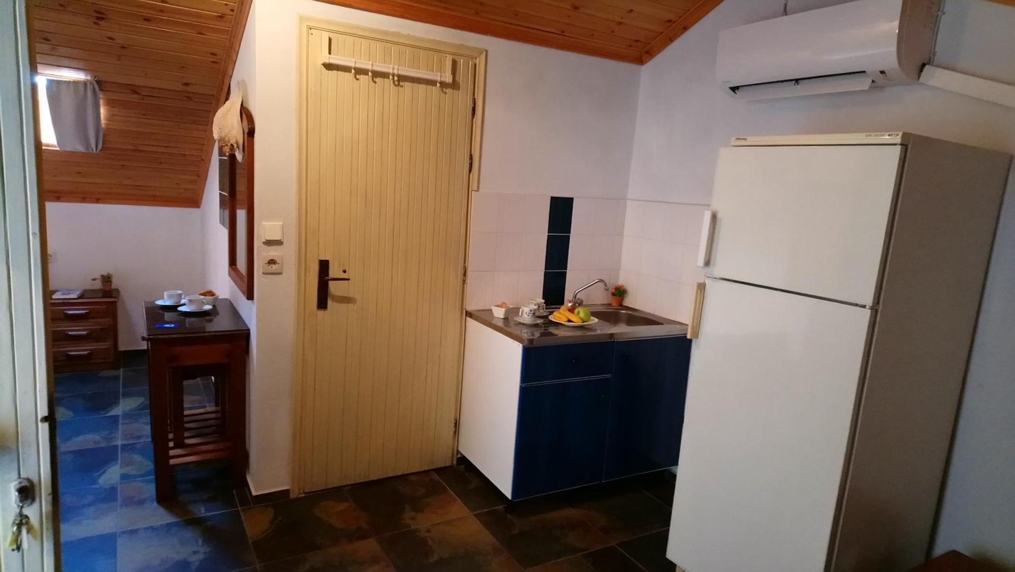 Aparthotel Kiwi Kastle Néa Fókaia Zewnętrze zdjęcie