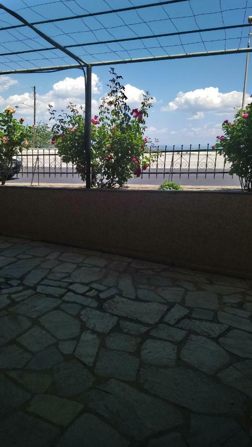Aparthotel Kiwi Kastle Néa Fókaia Zewnętrze zdjęcie