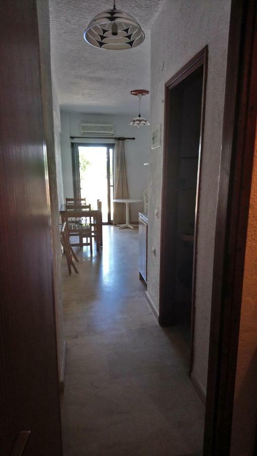 Aparthotel Kiwi Kastle Néa Fókaia Zewnętrze zdjęcie